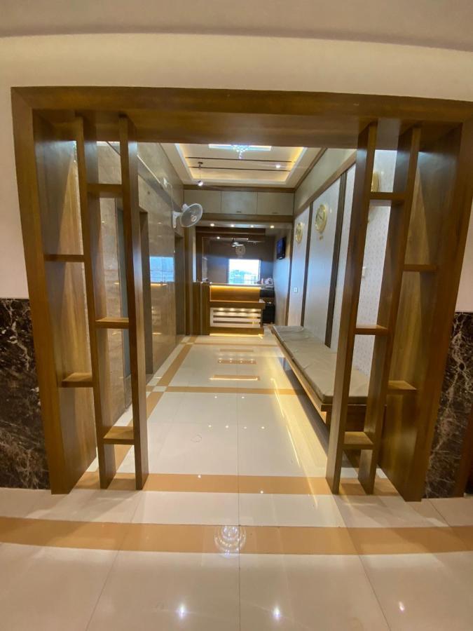 Hotel Bkc Crown - Near Trade Centre, Visa Consulate Mumbai Kültér fotó